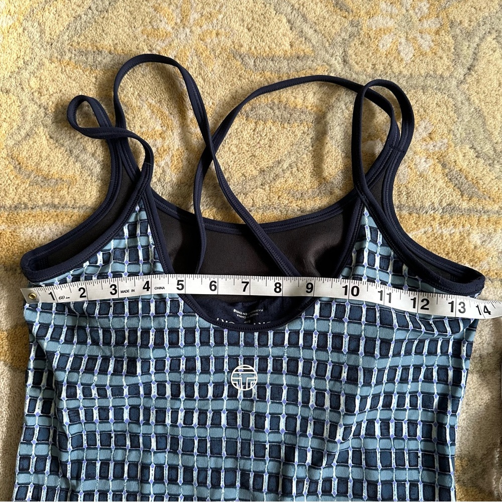Tory Sport Tank Small (1 + 1 Free!) - Picture 6 of 6